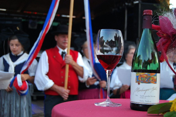 Impression vom Merdinger Gassenweinfest