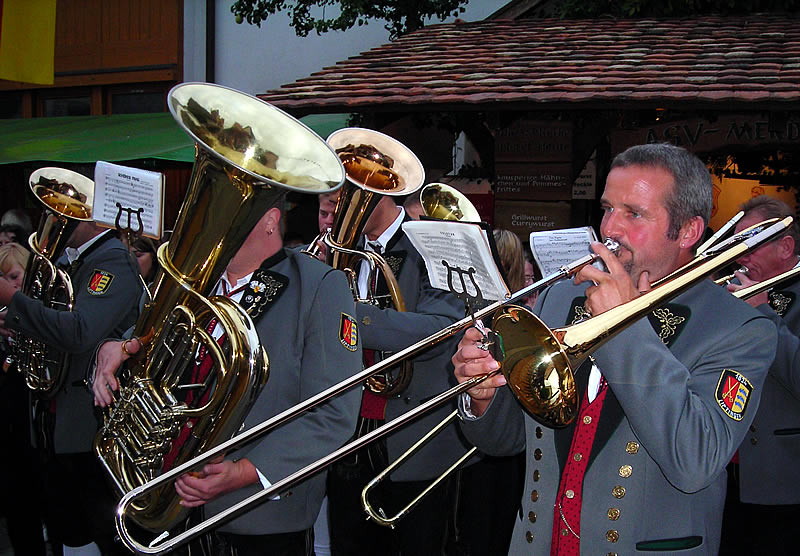 Impression vom Merdinger Gassenweinfest