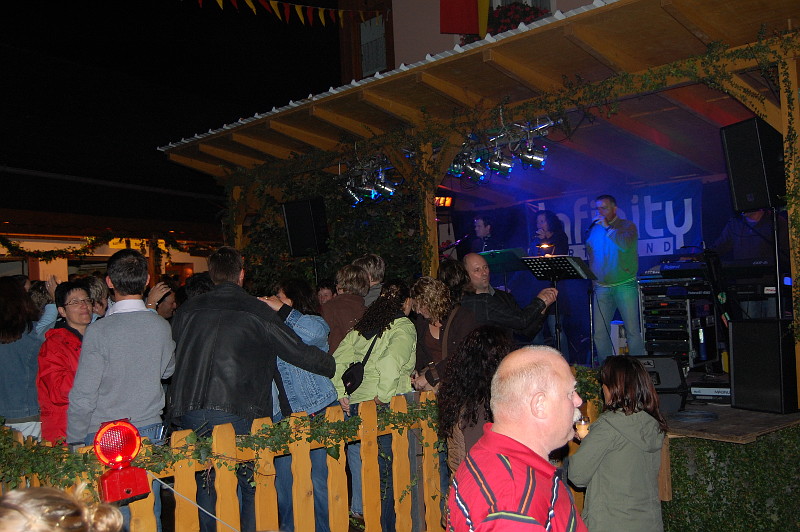 Impression vom Merdinger Gassenweinfest