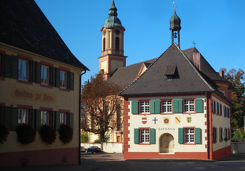 Gasthaus Sonne - Kirche- Rathaus